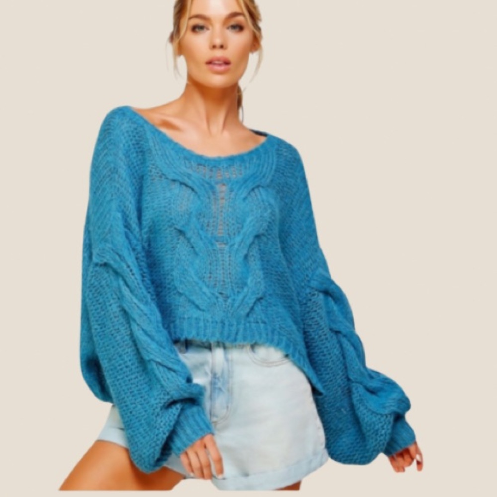 BOHO STYLE CHUNKY CABLE KNIT OVERSIZE
SWEATER